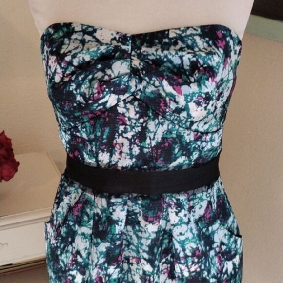 Max and Cleo Strapless Dress - Picture 2 of 11